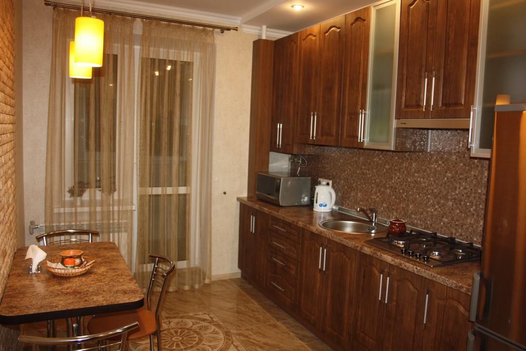 Apartments In The City Center Poltava Dış mekan fotoğraf